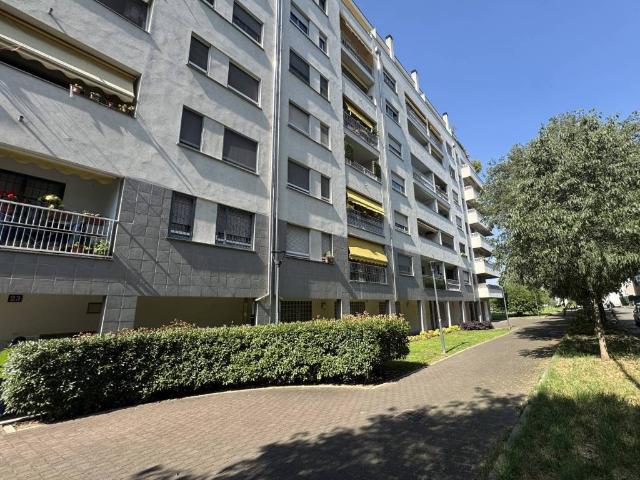 Appartamento in vendita a Milano MI