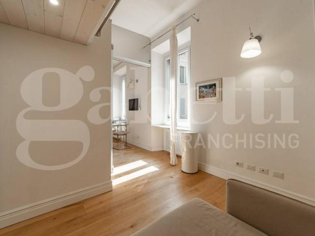Appartamento in vendita a Milano MI