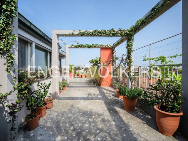 Appartamento in vendita a Milano MI
