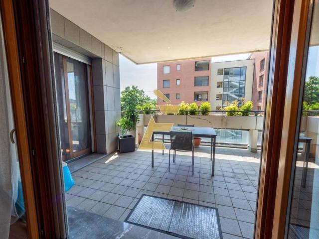 Appartamento in vendita a Milano MI