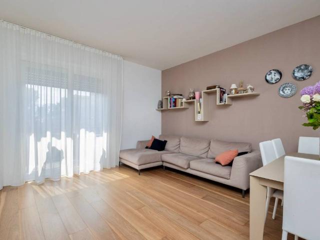 Appartamento in vendita a Milano MI