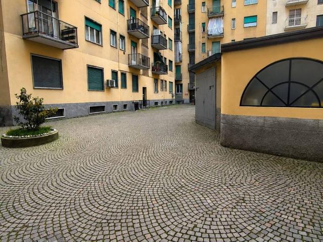 Appartamento in vendita a Milano MI