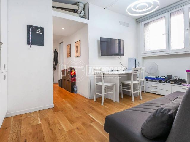 Appartamento in vendita a Milano MI