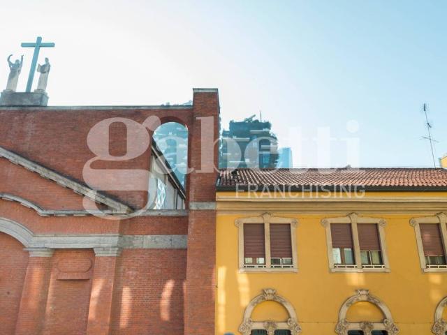 Appartamento in vendita a Milano MI