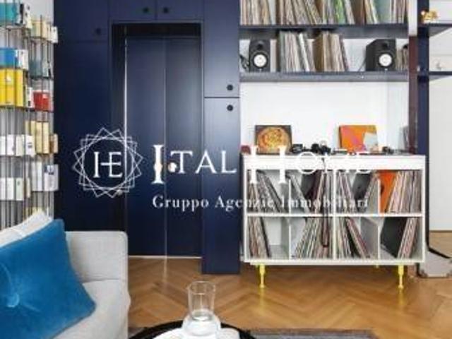 Appartamento in vendita a Milano MI