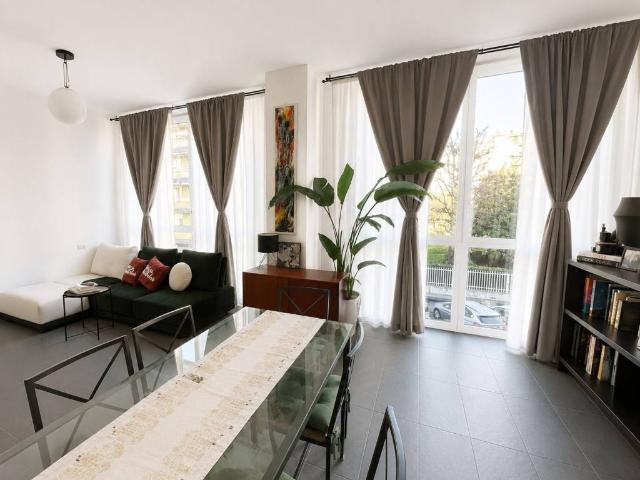 Appartamento in vendita a Milano MI