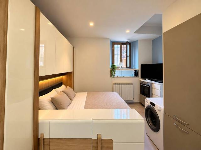 Appartamento in vendita a Milano MI