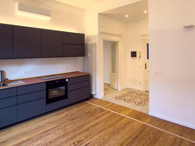 Appartamento in vendita a Milano MI
