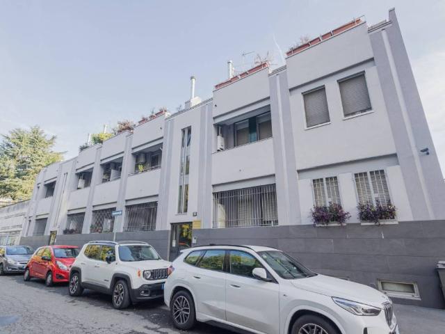 Appartamento in vendita a Milano MI