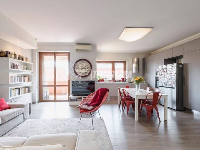 Appartamento in vendita a Milano MI