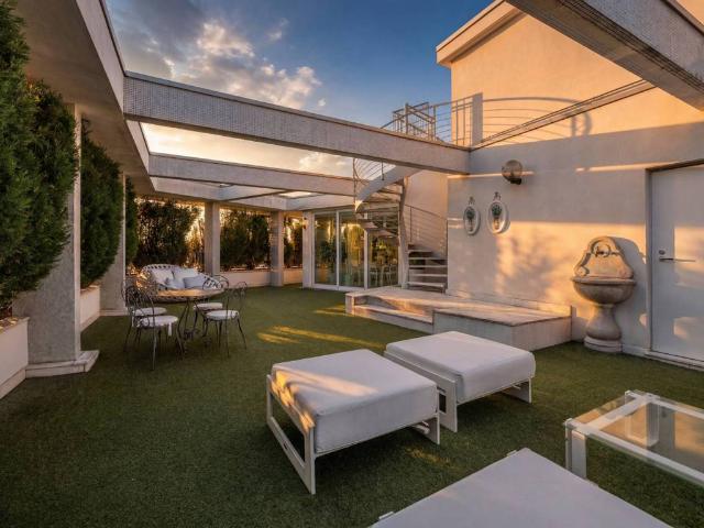Appartamento in vendita a Milano MI