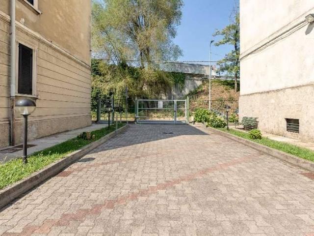 Appartamento in vendita a Milano MI
