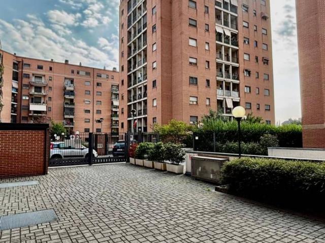 Appartamento in vendita a Milano MI