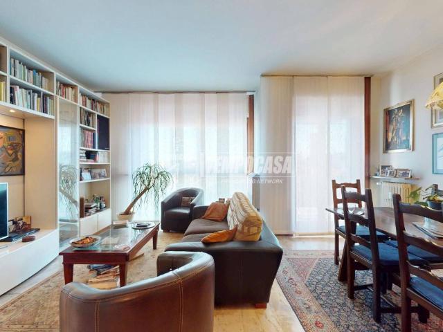 Appartamento in vendita a Milano MI