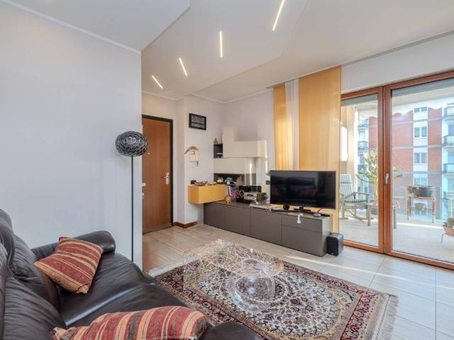 Appartamento in vendita a Milano MI