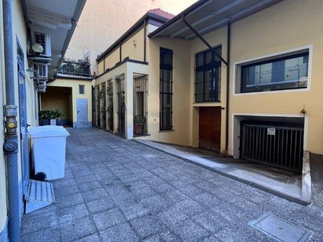 Appartamento in vendita a Milano MI