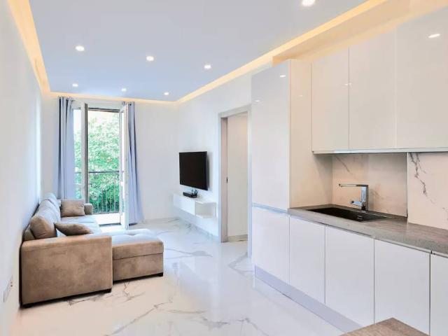 Appartamento in vendita a Milano MI
