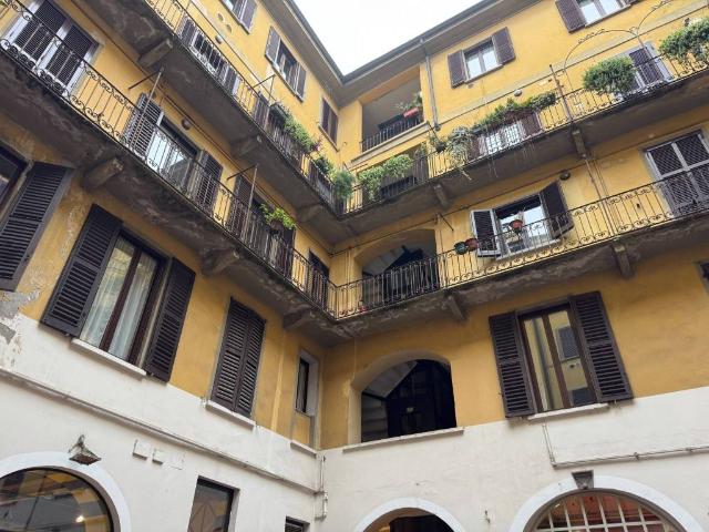 Appartamento in vendita a Milano MI