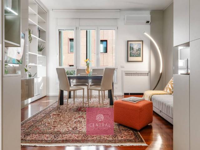 Appartamento in vendita a Milano MI