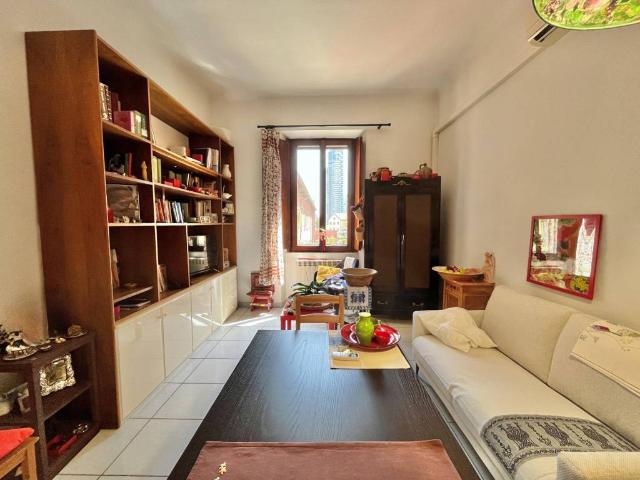 Appartamento in vendita a Milano MI