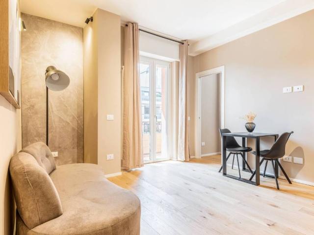 Appartamento in vendita a Milano MI