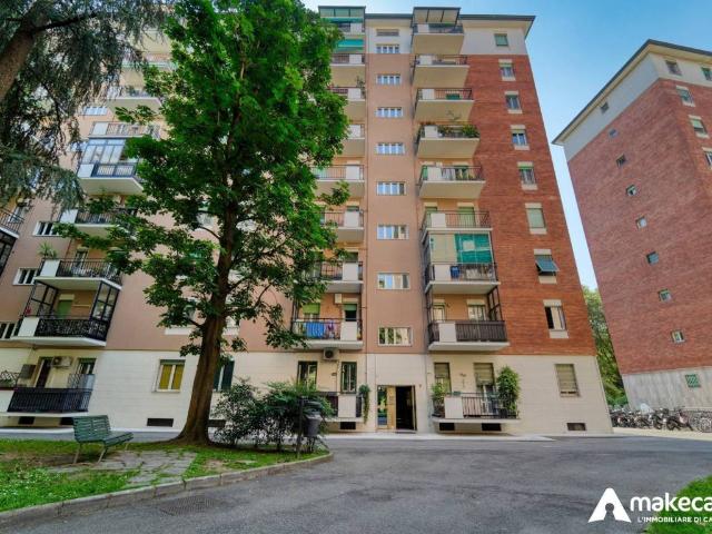 Appartamento in vendita a Milano MI