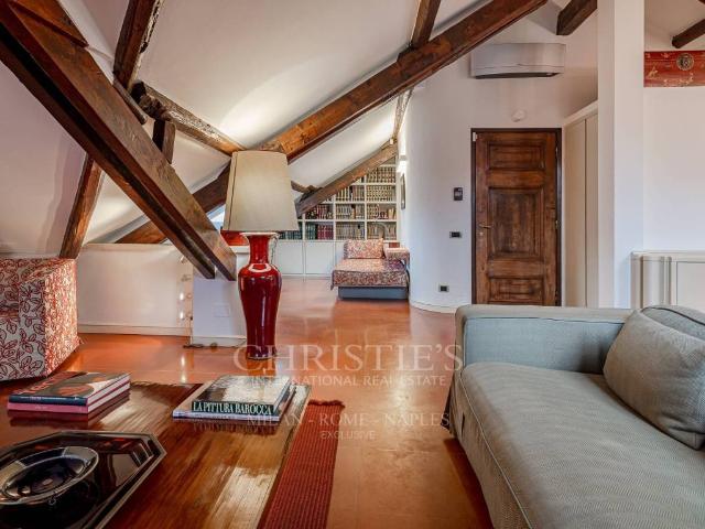 Appartamento in vendita a Milano MI
