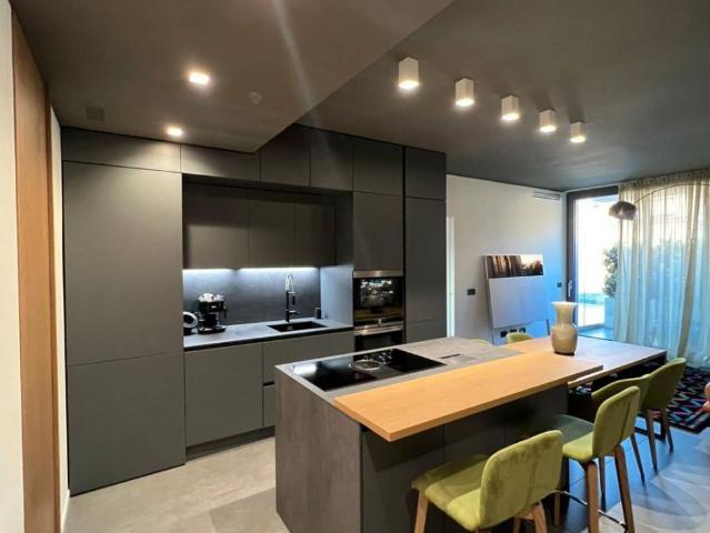 Appartamento in vendita a Milano MI