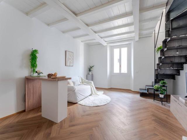 Appartamento in vendita a Milano MI