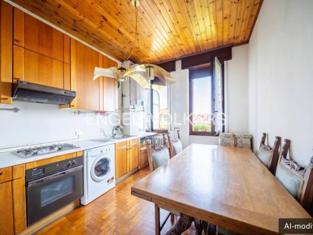 Appartamento in vendita a Milano MI