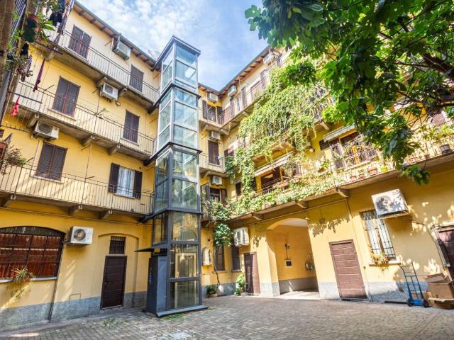 Appartamento in vendita a Milano MI