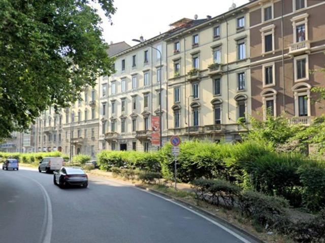Appartamento in vendita a Milano MI