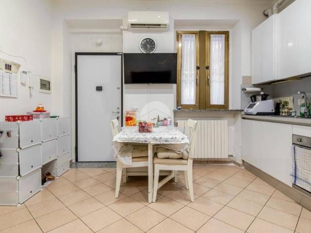 Appartamento in vendita a Milano MI