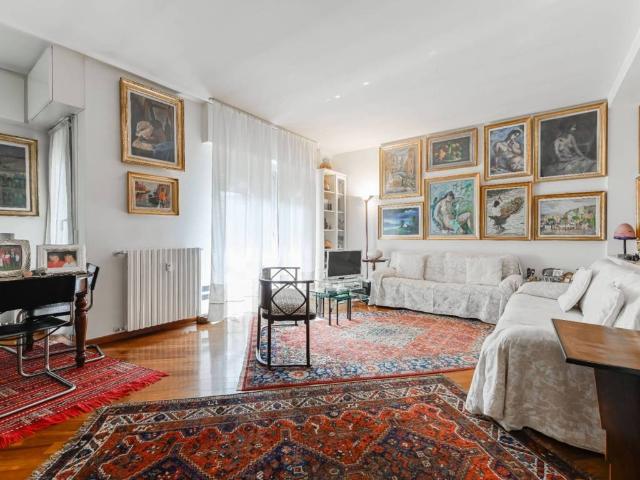 Appartamento in vendita a Milano MI