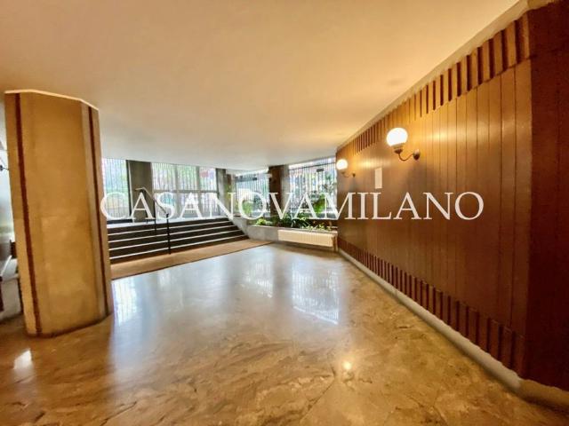 Appartamento in vendita a Milano MI
