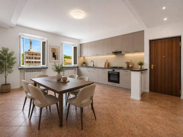 Appartamento in vendita a Milano MI