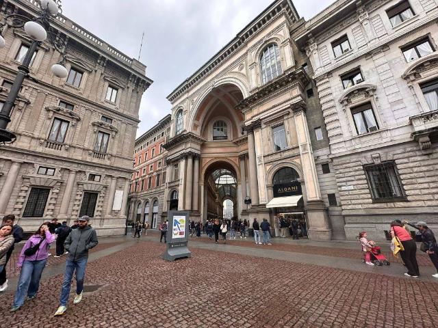 Appartamento in vendita a Milano MI