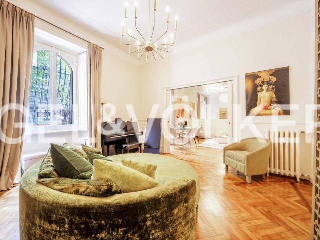 Appartamento in vendita a Milano MI