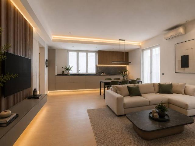 Appartamento in vendita a Milano MI