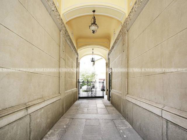 Appartamento in vendita a Milano MI