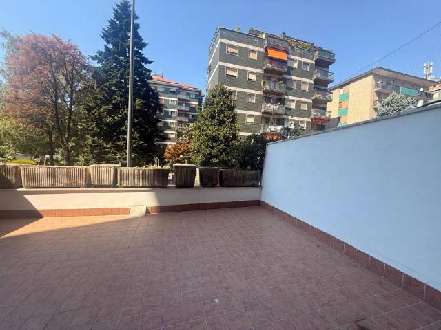Appartamento in vendita a Milano MI