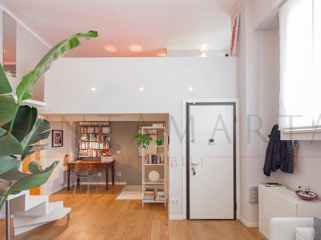 Appartamento in vendita a Milano MI