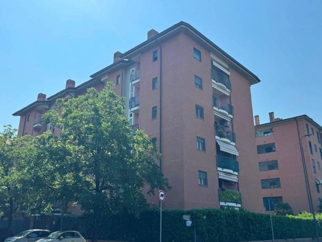 Appartamento in vendita a Milano MI