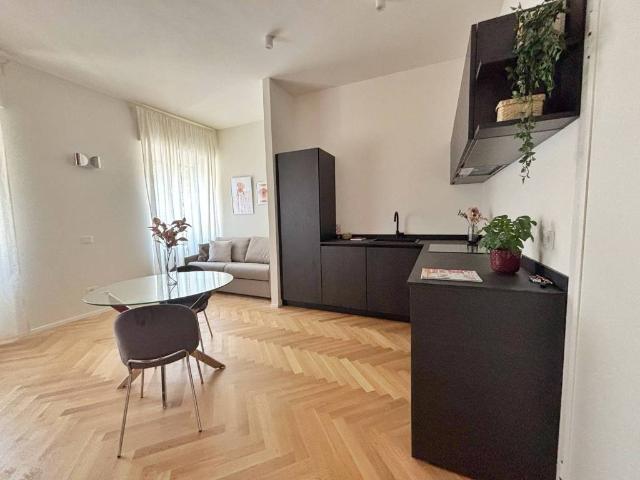 Appartamento in vendita a Milano MI
