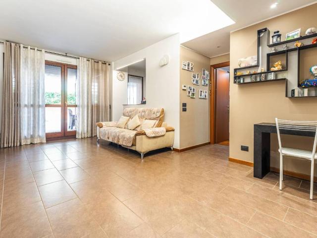 Appartamento in vendita a Milano MI