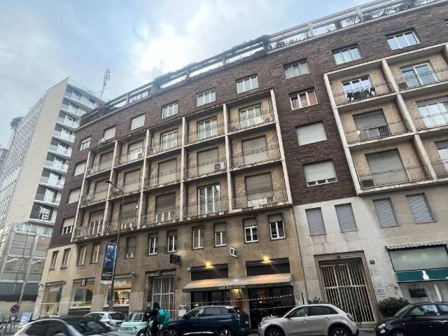 Appartamento in vendita a Milano MI