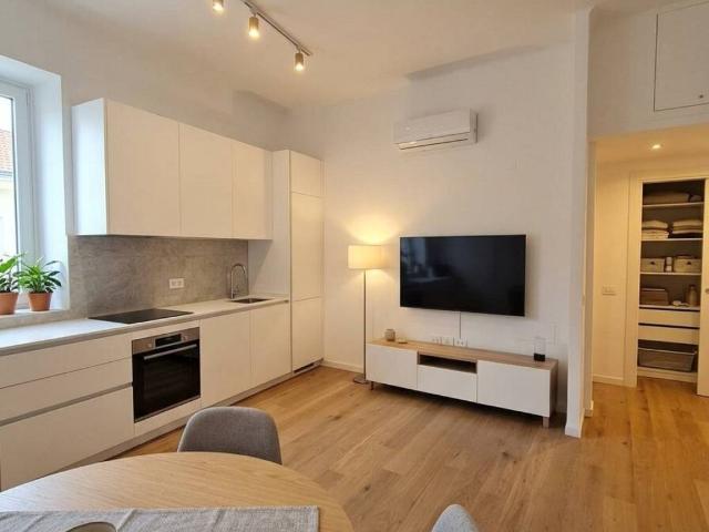 Appartamento in vendita a Milano MI