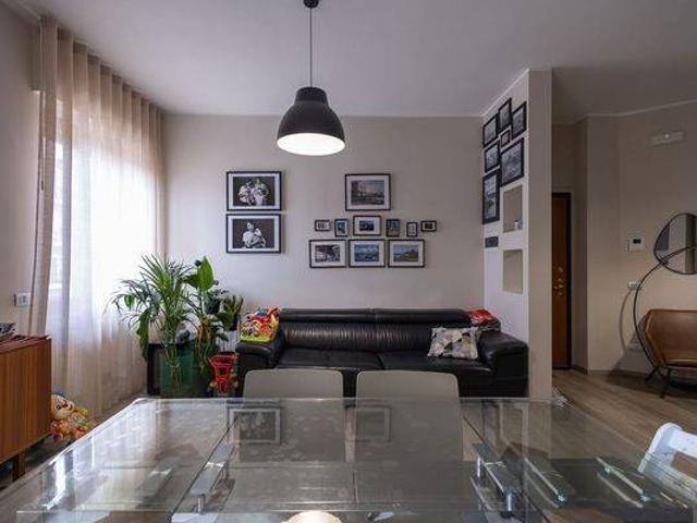 Appartamento in vendita a Milano MI