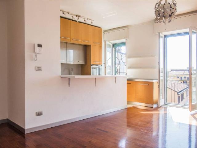 Appartamento in vendita a Milano MI