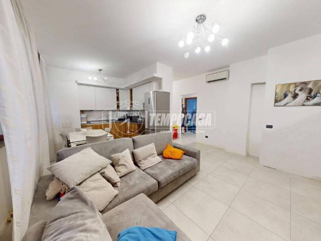 Appartamento in vendita a Milano MI